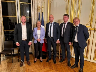 Elisabeth Borne renonce aux augmentations des redevances sur les pollutions diffuses et l’eau