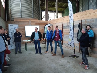 Visite d’une Cuma autour du maïs semence