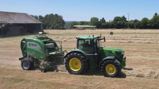 Les systèmes de coupe facilitent la distribution des balles  
